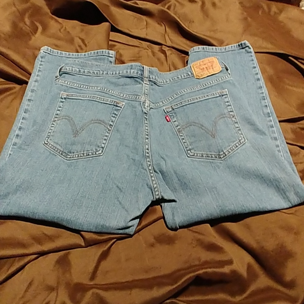 Levi's 515 Capris sz 14